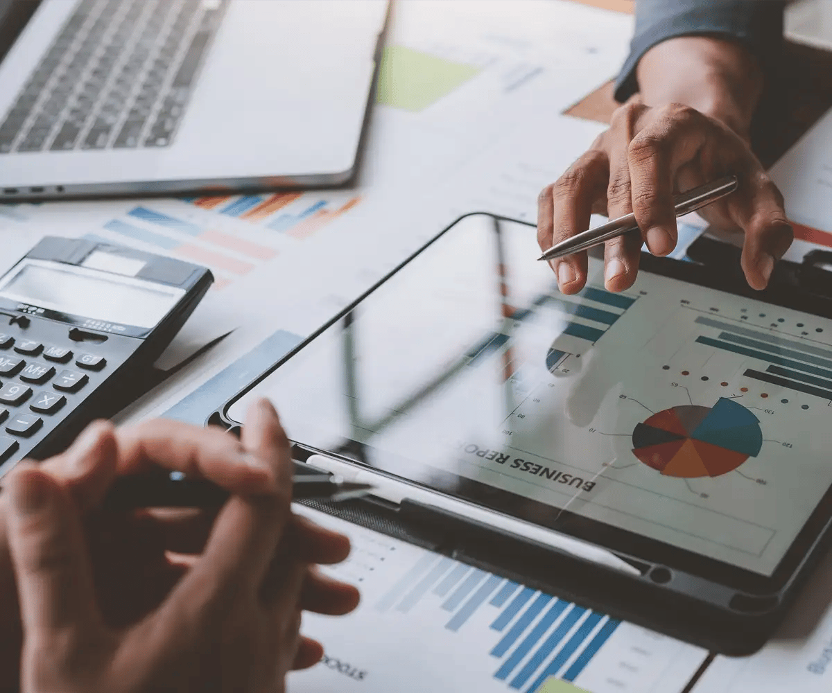 Market analysis mapping software for financial services